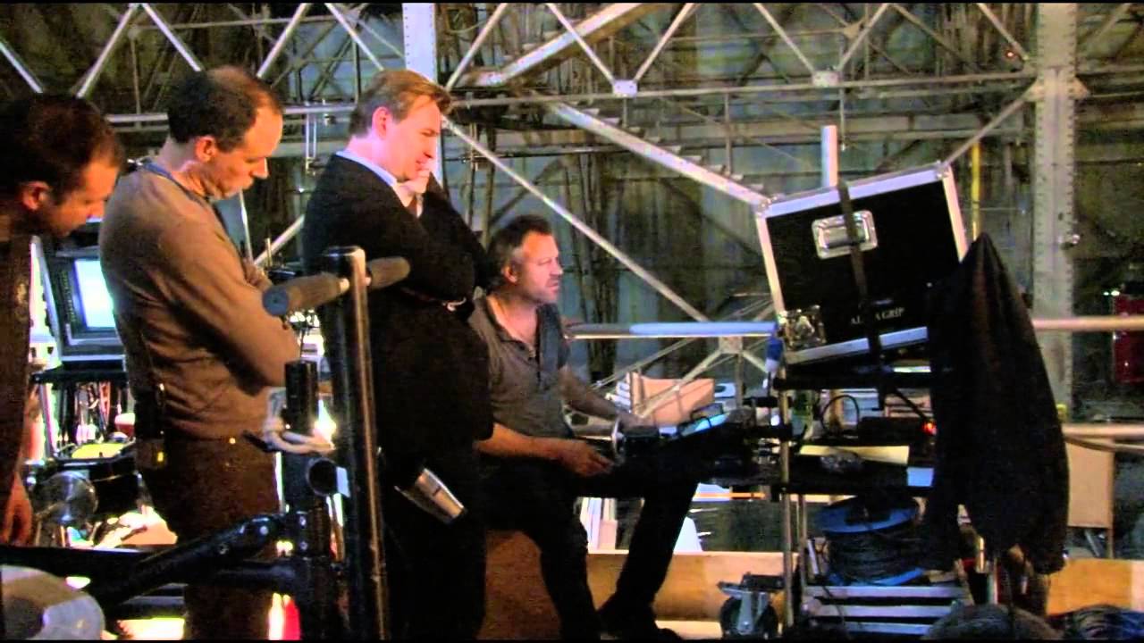 Gravity fight scenes in inception filmed by Christopher Nolan Ø¬Ù†ÙˆÙ† Ø§Ù„Ù…Ø®Ø±Ø¬ ÙƒØ±ÙŠØ³ØªÙˆÙØ± Ù†ÙˆÙ„Ø§Ù† ÙÙŠ Ø§Ù„Ø§Ø®Ø±Ø§Ø¬ - YouTube