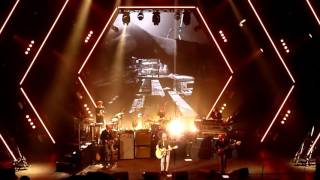 Paul Weller - Up In Suzes&#39; Room @ Apollo, London 4 Dec 2015