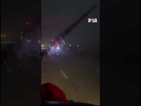 Violentas ráfagas provocaron múltiples vuelcos en la autopista Rosario Córdoba
