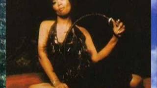 YVONNE FAIR-&quot;FUNKY MUSIC SHO&#39; NUFF TURNS ME ON&quot; (1975)