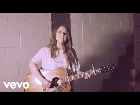 Young When Im Old - Sarah Allison Turner