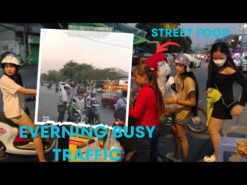 City Streets: Traffic Jams & Tasty Street Food
