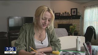 Teen artist selling pet portraits to earn summer cash