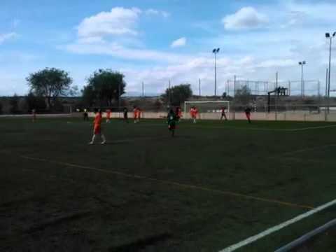 Gol albertito Aguilas de Moratalaz temp. 2011/12 al pilar