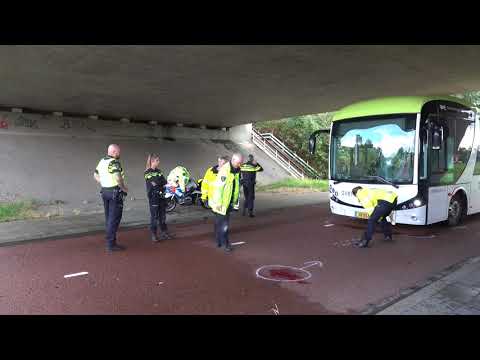 Aanrijding fiets bus in Alkmaar