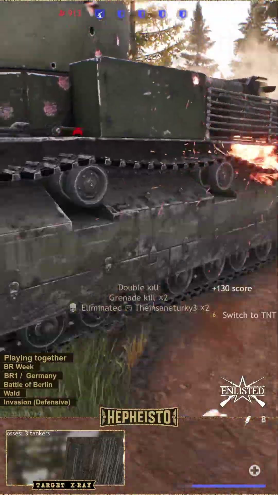 Medic eliminates Tank T-28E with Explosion Pack & TNT Charge