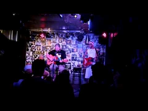 MITKO TARALEZHKOV - V raya nyama bira (Live @ Stroeja, Sofia - 20 June 2013)