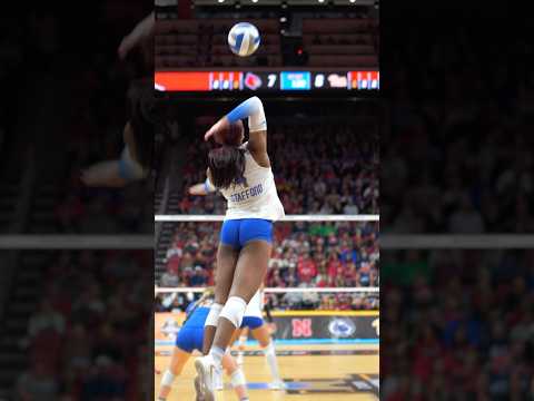 Sofia Maldonado with the overpass bounce for Louisville Volleyball!