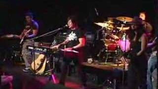 Mig Ayesa - She Loved (Live)