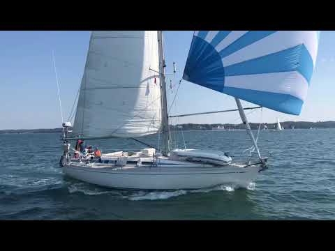 Swan 40 GF, Spinnaker sailing