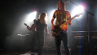 TNT - Seven Seas (Live)