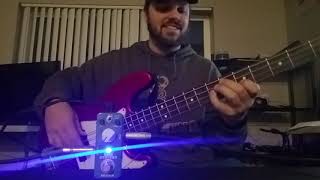 Video thumbnail for Mooer Lofi Machine bit crusher review by Andrew Roberts (Squirrel)