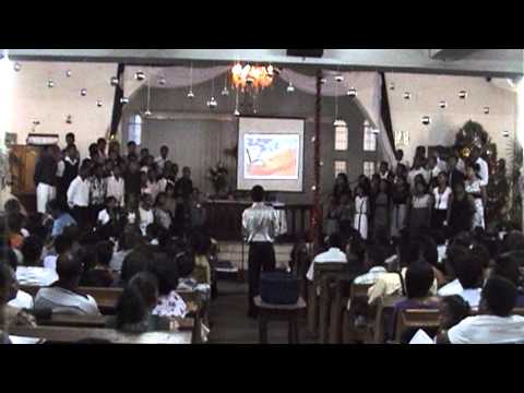 Vonjeo ny taninay (Concert) - Tanora Masina