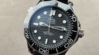 Download lagu Omega Seamaster Diver 300M Black Ceramic 210.92.44.20.01.001 Watch Review mp3