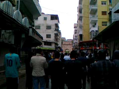 فيديو084.mp4 احرار سوريا -اللاذقية الصليبة 22-04-2011