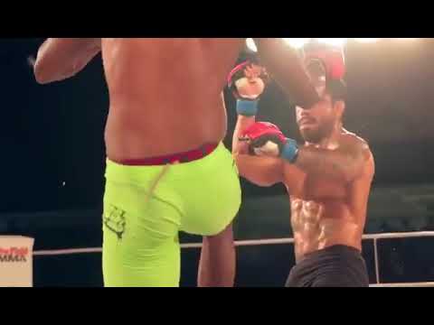 Nous MMA - jiu-jitsu aplicado na luta de vale-tudo.