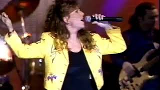 Victoria Shaw  Cry Wolf live 1994