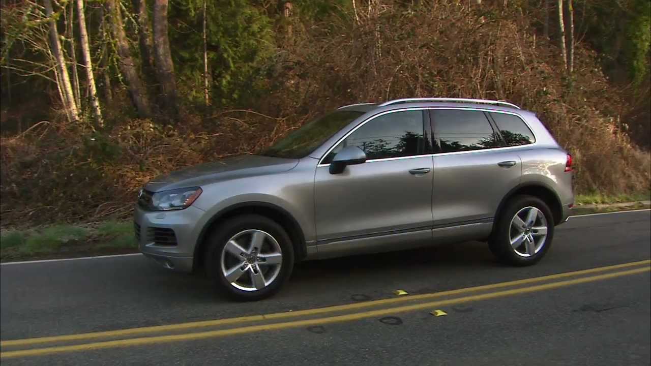 2011 Volkswagen Touareg Hybrid HD Video Review