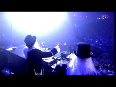 Qlimax 2006 - Alpha Twins [HQ]