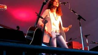 Gasoline & Matches- Buddy Miller w/ Patty Griffin Richmond 2010