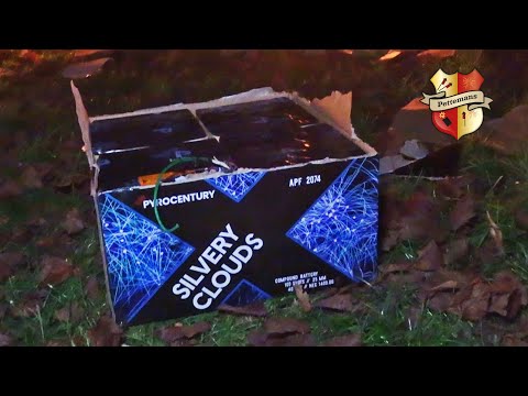 Silvery Clouds - Pyrocentury 100sh compound apf 2074 Vuurwerk