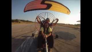 preview picture of video 'fly tandem paratrike mini 3 Greece 2013'