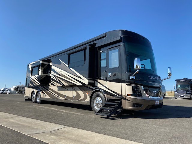 Preview image of 2017 Newmar King Aire 4519 youtube video