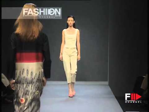 "Prada" Spring Summer 1998 Milan 1 of 4 pret a porter woman by FashionChannel