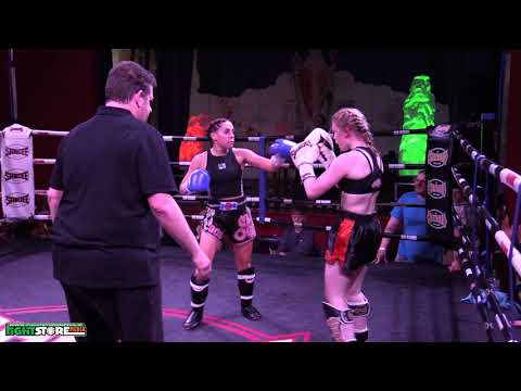 Laura Linehan vs Amy Byrne - Cobra Muay Thai Event 7