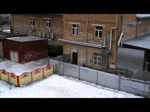 Syma X5C drone flying 1