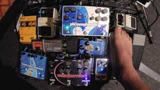 Video thumbnail for Pigtronix Philosopher King on bass by Roey Haviv