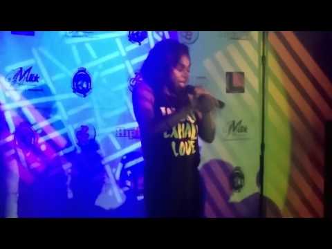 LG Lounge "Can't See Me"