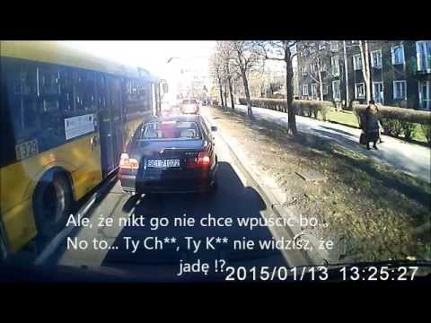 Nerwowy kierowca autobusu.