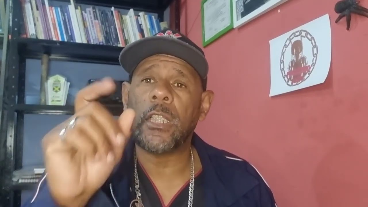Manuais e alimentação na Casa de Detenção de SP