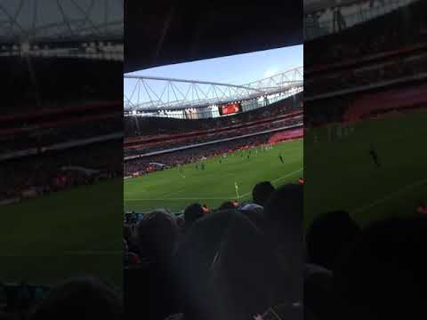 Ryan Sessegnon’s one of our own before kick off at the Emirates stadium for Arsenal Vs Fulham