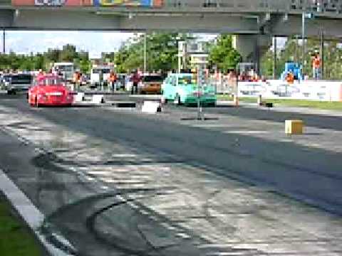 Fusca - Sandro Bruno batendo record no 15º Festival Força Livre de Arrancada