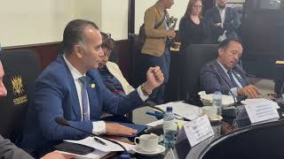 La arrogancia del diputado de Escuintla Sergio Arana en la comisión de gobernación