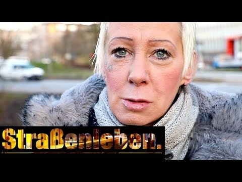 Anna, 45, I attended good schools | Hamburg Central Station | Street Life Interview