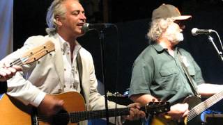 The Minus 5 feat. John Wesley Harding - &quot;Twilight Distillery&quot;