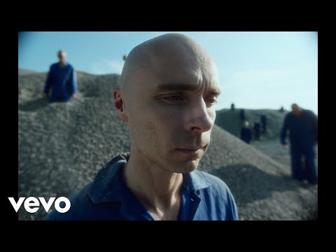 Video thumbnail for Lauzto šķēpu karaļvalsts