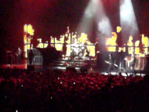Green Day- Know Your Enemy (Live at Target Center)