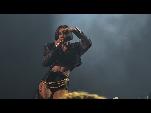 Kelly Rowland - Full Set- The Boy is Mine Tour @ Heritage Bank in Cincinnati. Opening Night 10-16-25