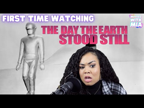 This robot does WHAT?!? *THE DAY THE EARTH STOOD STILL* (1951) ftw | classic sci-fi movie reaction
