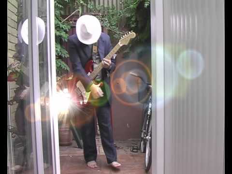 SOLARIS BLUES BAND - Čovek od peska (official video) http://bluesband.solaris.rs