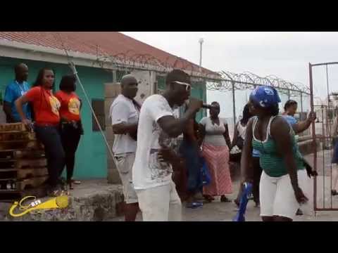 Mr. Gold'N Carnival Saturday Highlight | Kayak Mas 2014