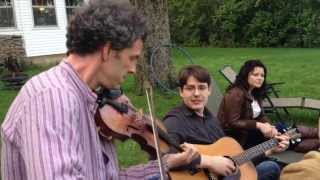 Colin O'Brien & Friends - "Gum Tree Canoe"