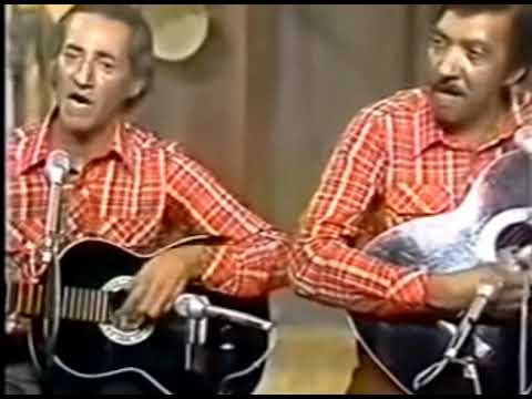 Itaporanga e Itararé .. Esteio de Aroeira     (Raridade)