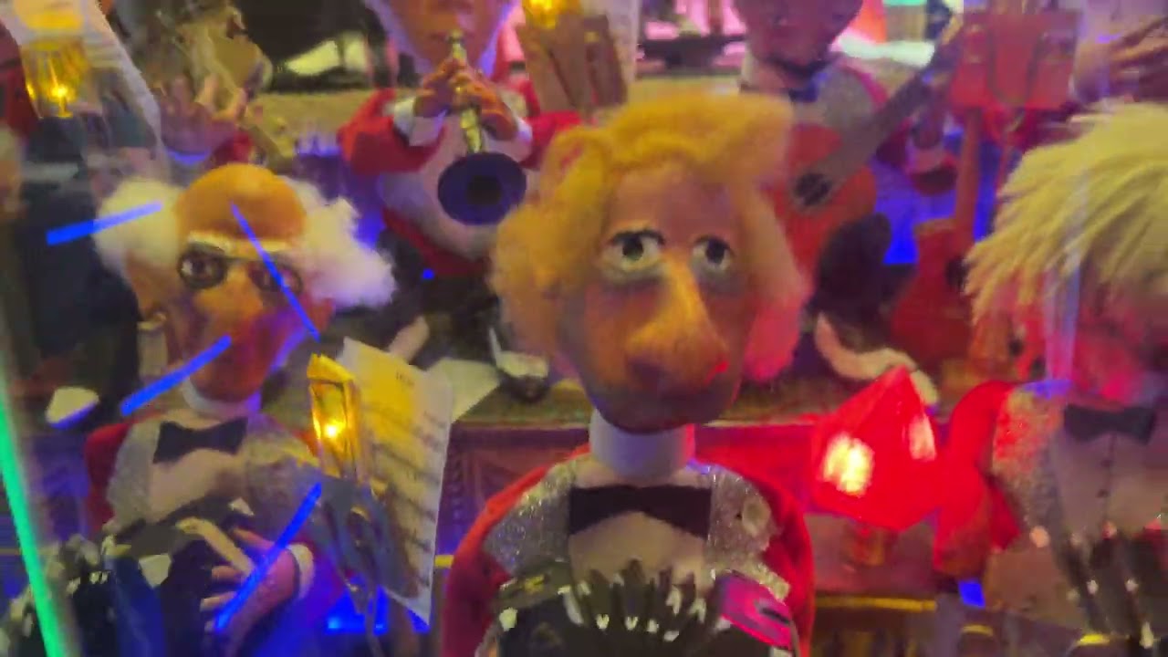 Video thumbnail for Tango. Gustavo Rosas. Dj Gus .Orquesta de Muñecos en Marabu.Marzo 2023.Buenos Aires