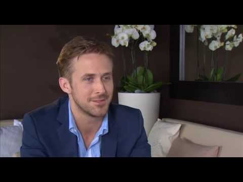 Thumbnail of the video: Ryan Gosling talks about the LOST RIVER cast and working with Ben Mendelshon