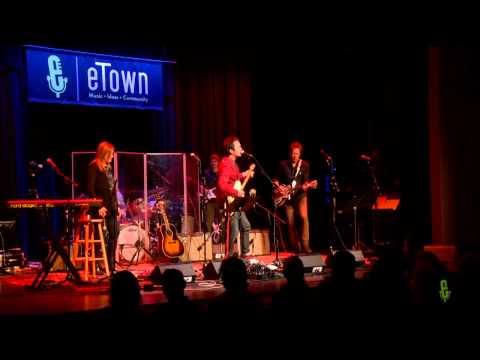 Chuck Prophet - Ford Econoline (eTown webisode #744)